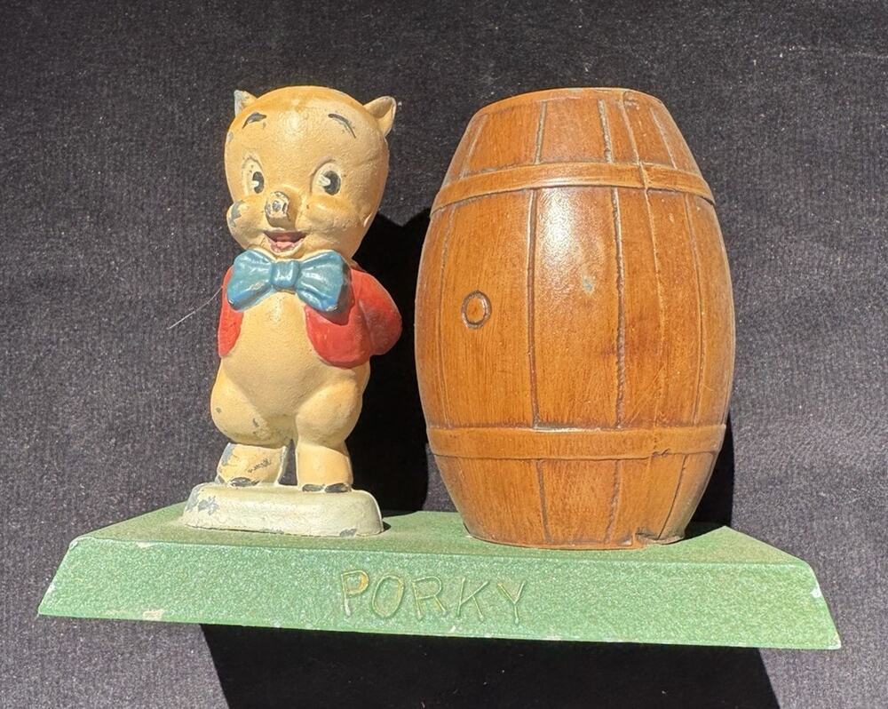 Vintage 1950’s Looney tunes Porky pig cast iron bank Warner bros. Bank -LO14